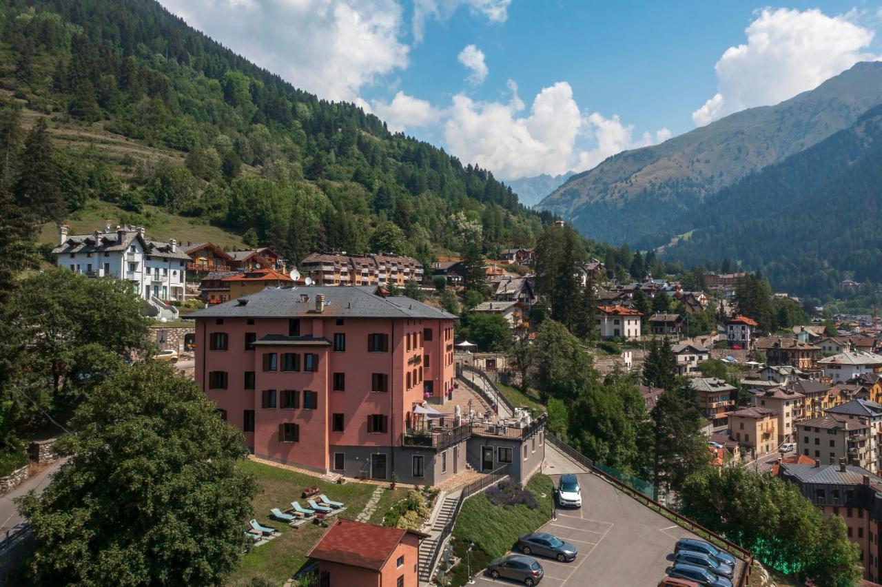 Garni Cristallo Hotel 4*